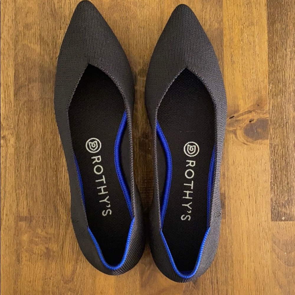 Rothys Pointed Flats 8.5